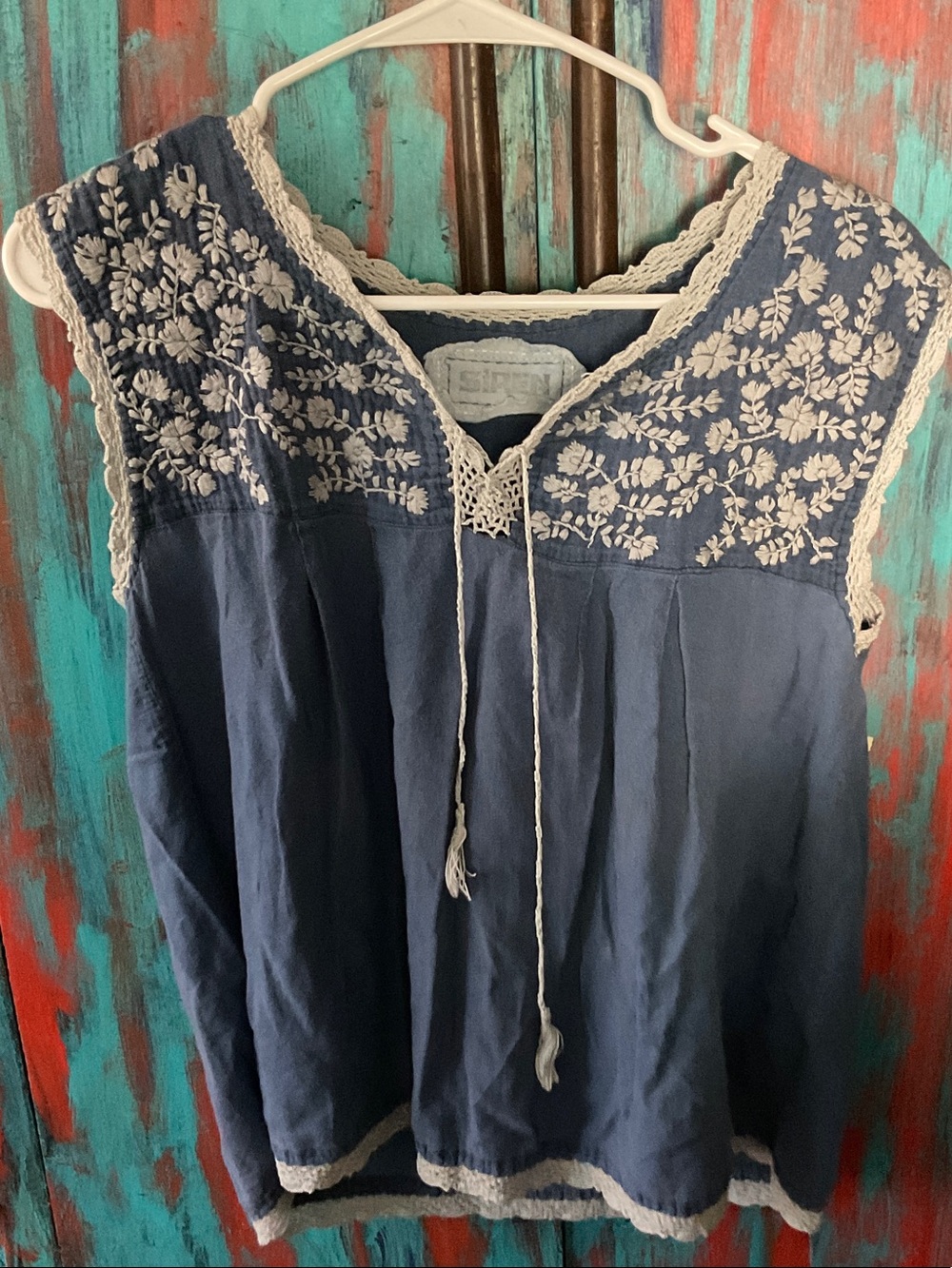 Siren Mexican style peasant blouse